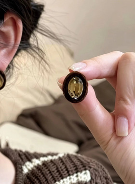 美拉德豹纹茶色椭圆黄铜耳钉