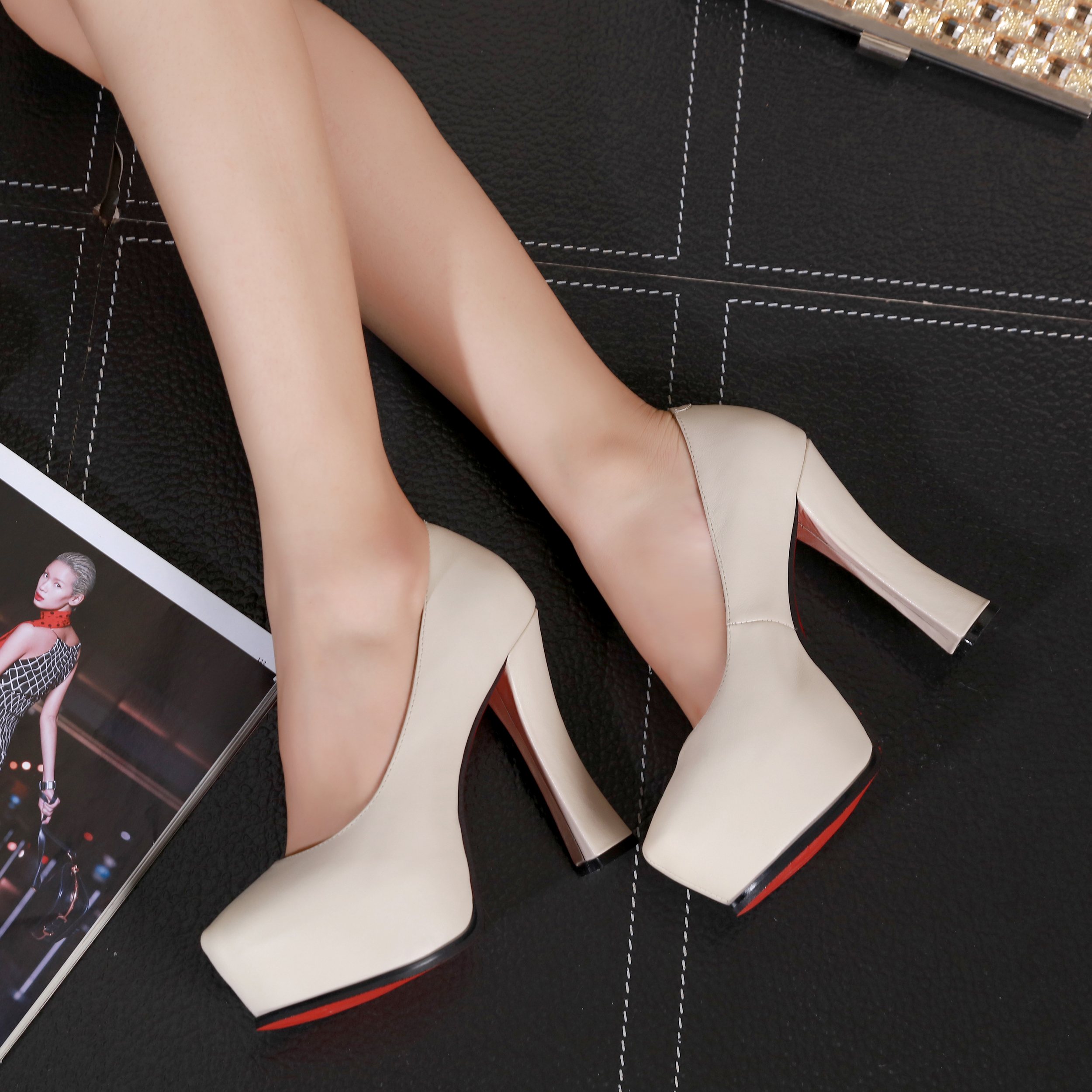 超高跟防水台女鞋2019新款春牛皮单鞋尖头粗跟时尚百搭浅口高跟鞋|ruв категории Женская обувь, низкий чистка - от Buy2taobao.com для оказания профессиональной услуги покупки агента Taobao