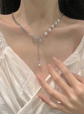蝴蝶结珍珠吊坠项链女2025年新款潮轻奢小众设计感高级锁骨链春夏