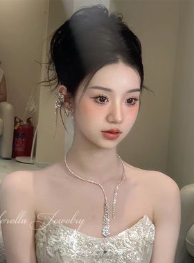 晚会满钻水钻项链2023年新款高级设计感锁骨链轻奢新娘结婚配饰品