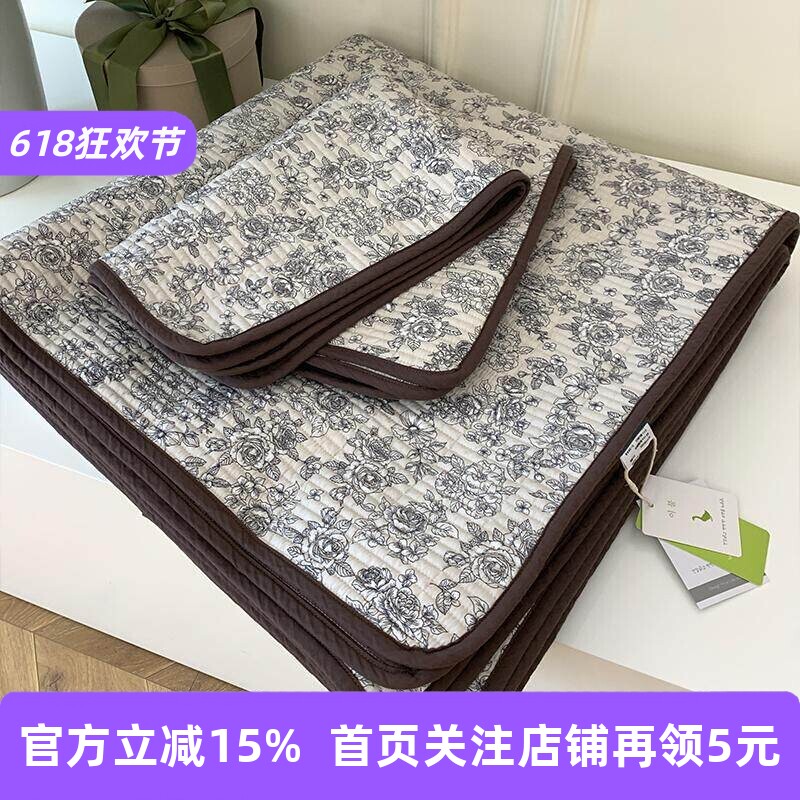 大鹅全棉床盖枕套三件套可机洗夹棉加厚双面纯棉防滑榻榻米大床单