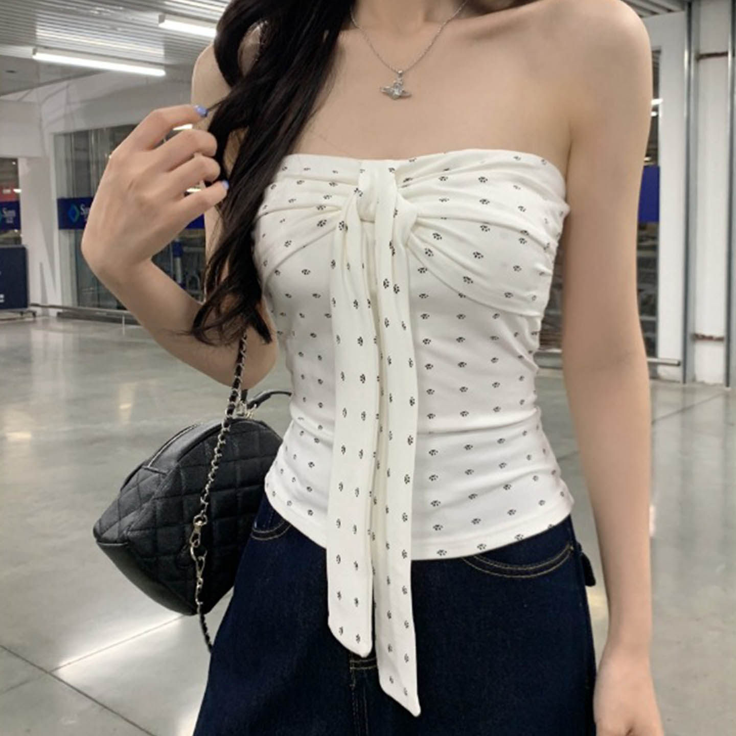 白色抹胸背心女带胸垫夏季紧身性感裹胸内搭纯欲辣妹绝美上衣外穿