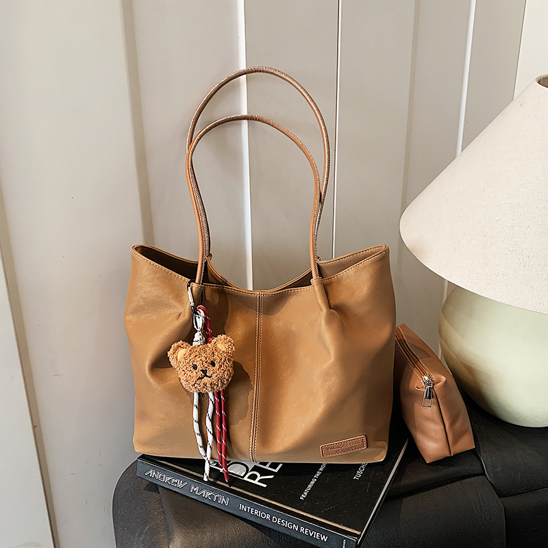 美拉德麂皮大容量通勤托特包