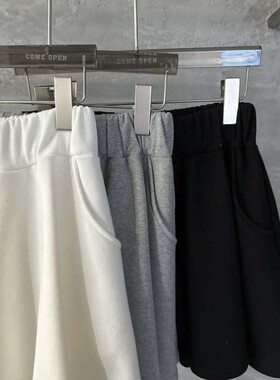 九0322韩国东大门运动短裤区Comeopen-8753519学院通勤浪漫冬季