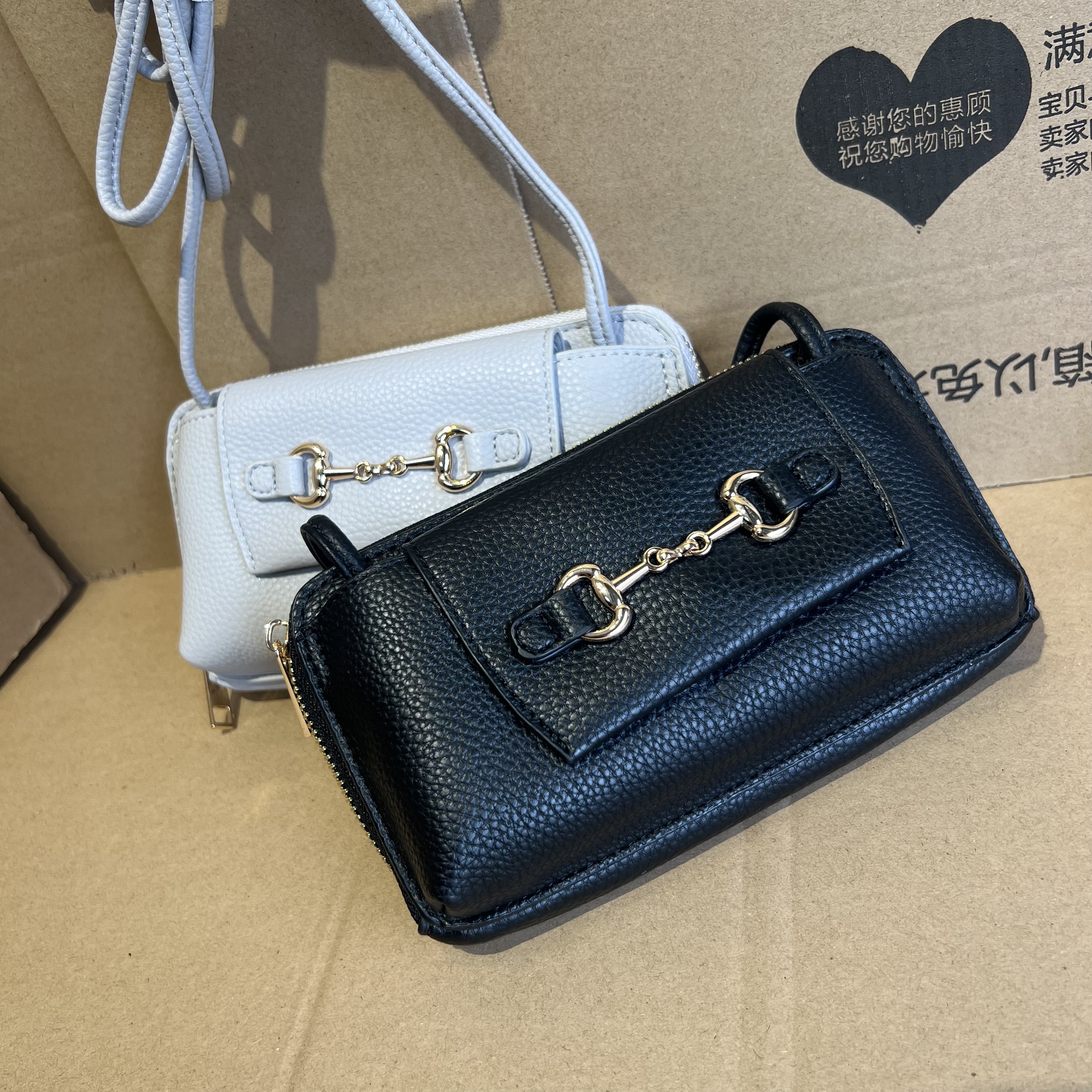 出口外贸纯原单尾货随身包手机包斜挎包小包女包休闲小包