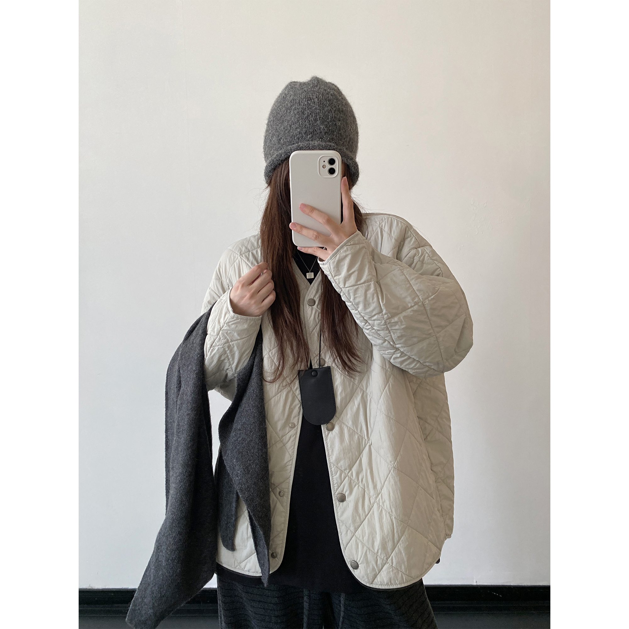 冬季简约羊毛菱格棉服外套女