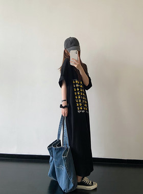宽松慵懒圆领T柚长款连衣裙女