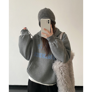 sun柚 秋冬宽松落肩慵懒风上衣外套 字母绣花加绒连帽卫衣女新款