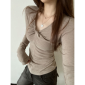 sun柚 上衣女 型百搭气质打底长袖 内搭小心机扭结磨毛秋冬季 修身