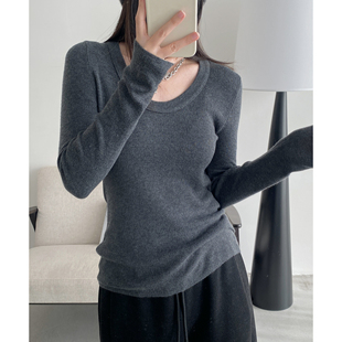 针织衫 sun柚奶香椰奶u领显瘦绵羊毛打底衫 女桑蚕丝弹力微宽松长袖