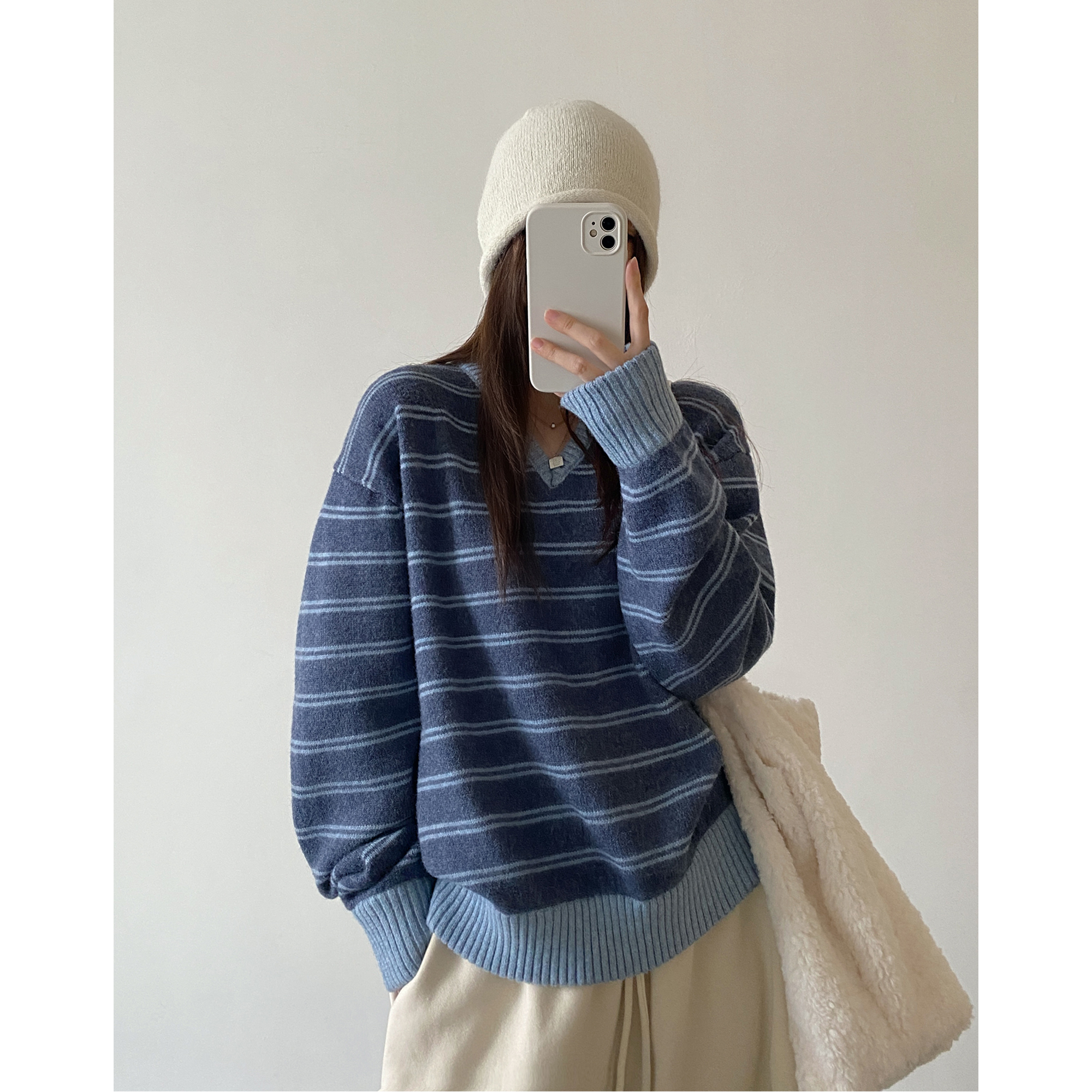 V领撞色条纹毛衣秋冬针织衫上衣