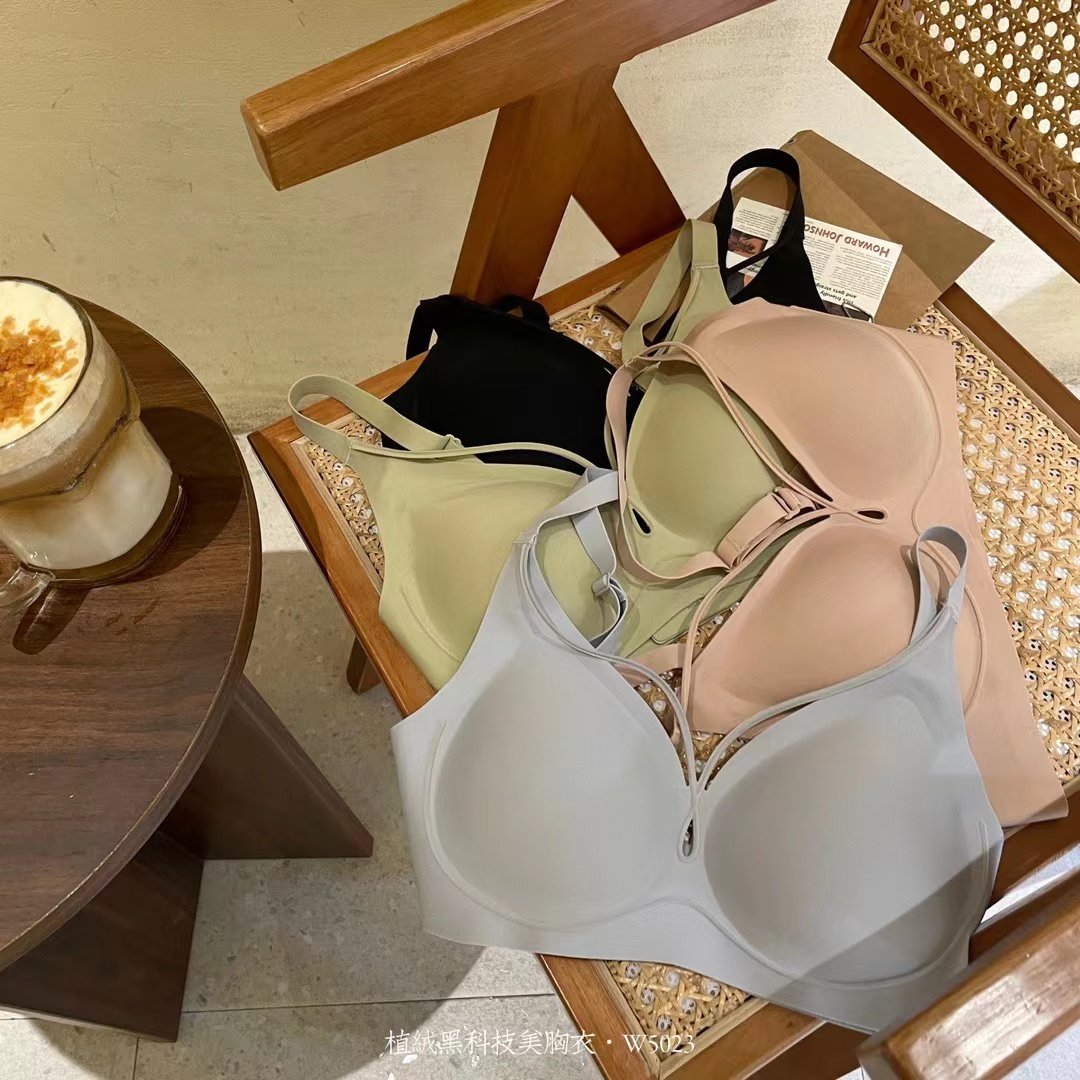 植绒黑科技美胸衣W5023无痕薄款女士内衣无钢圈聚拢上托性感文胸
