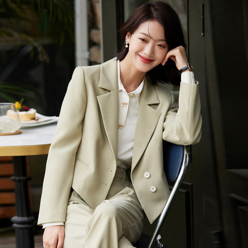 显瘦截短斜角女西装外套