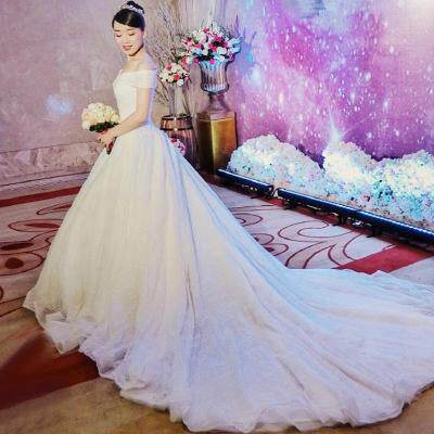 轻主婚纱礼服2019新款一字肩新娘结婚简约齐地拖尾奢华法式复古女在类目 女装/女士精品, 婚纱/旗袍/礼服, 婚纱中 - 来自Buy2taobao.com提供专业的淘宝代购服务