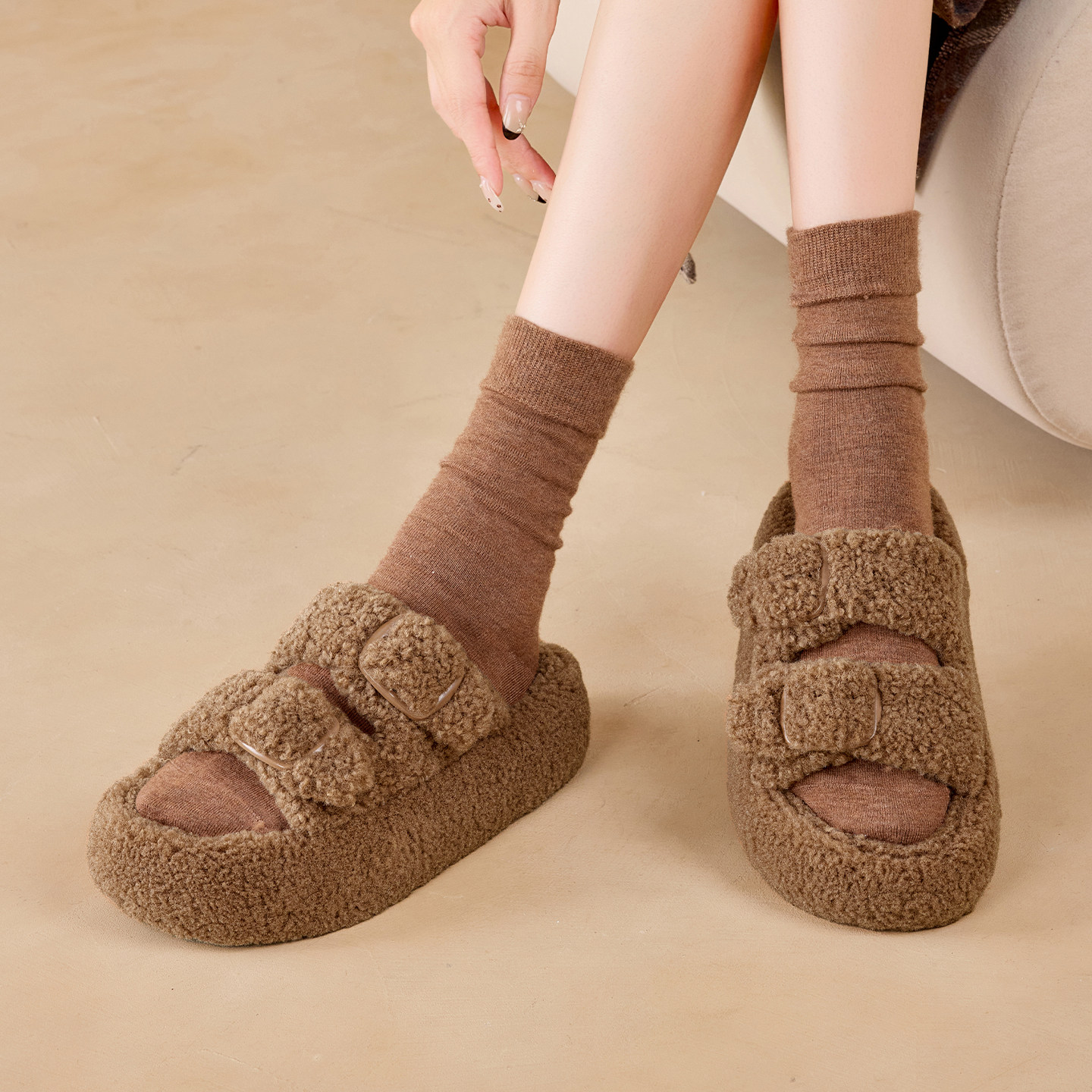 【新品】2025新款秋冬毛毛拖鞋女外穿保暖棉拖小香风一字拖