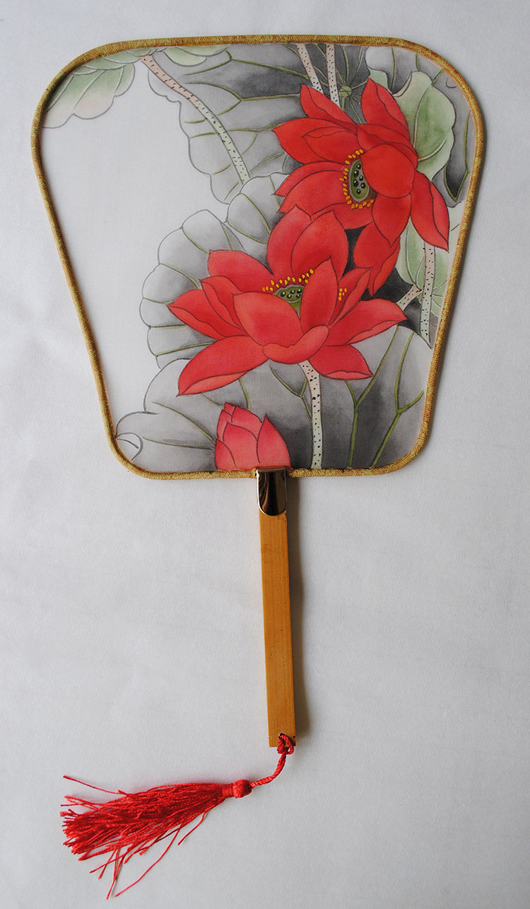 纯手绘绢扇国画工笔荷花迎春花绢布真丝团扇宫扇芭蕉扇子竹柄绘画