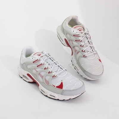 瑕疵清仓NIKE耐克男鞋AIR MAX TERRASCAPE PLUS减震跑步鞋DV7513