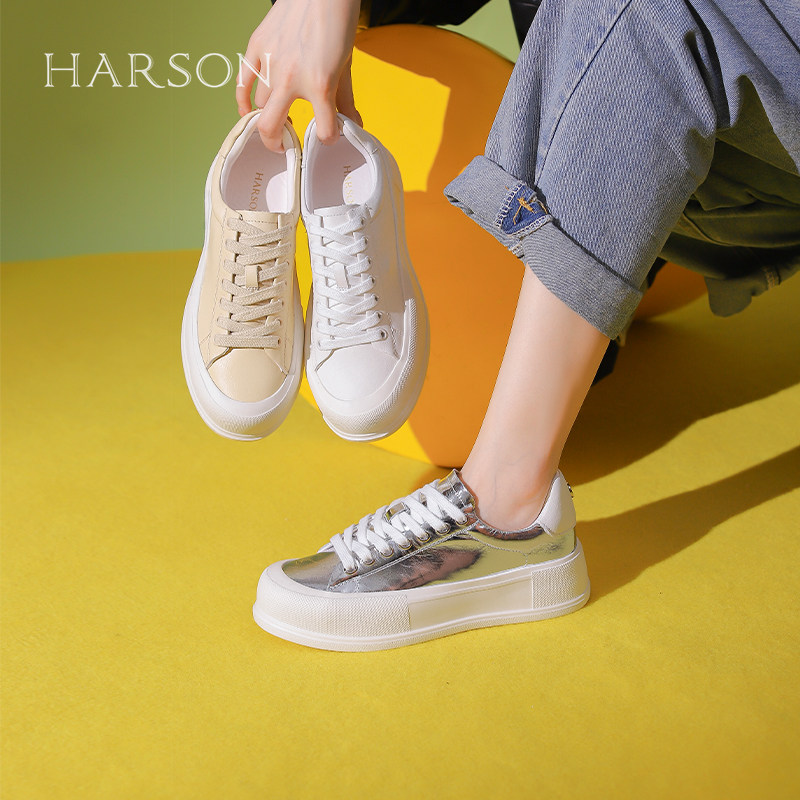 哈森秋冬新款厚底拼色休闲小白鞋女系带轻便运动板鞋HC246903