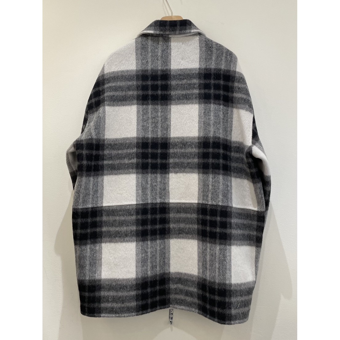 八1203韩国东大门运动瑜伽外套短款大衣区4515153直邮洋气人气