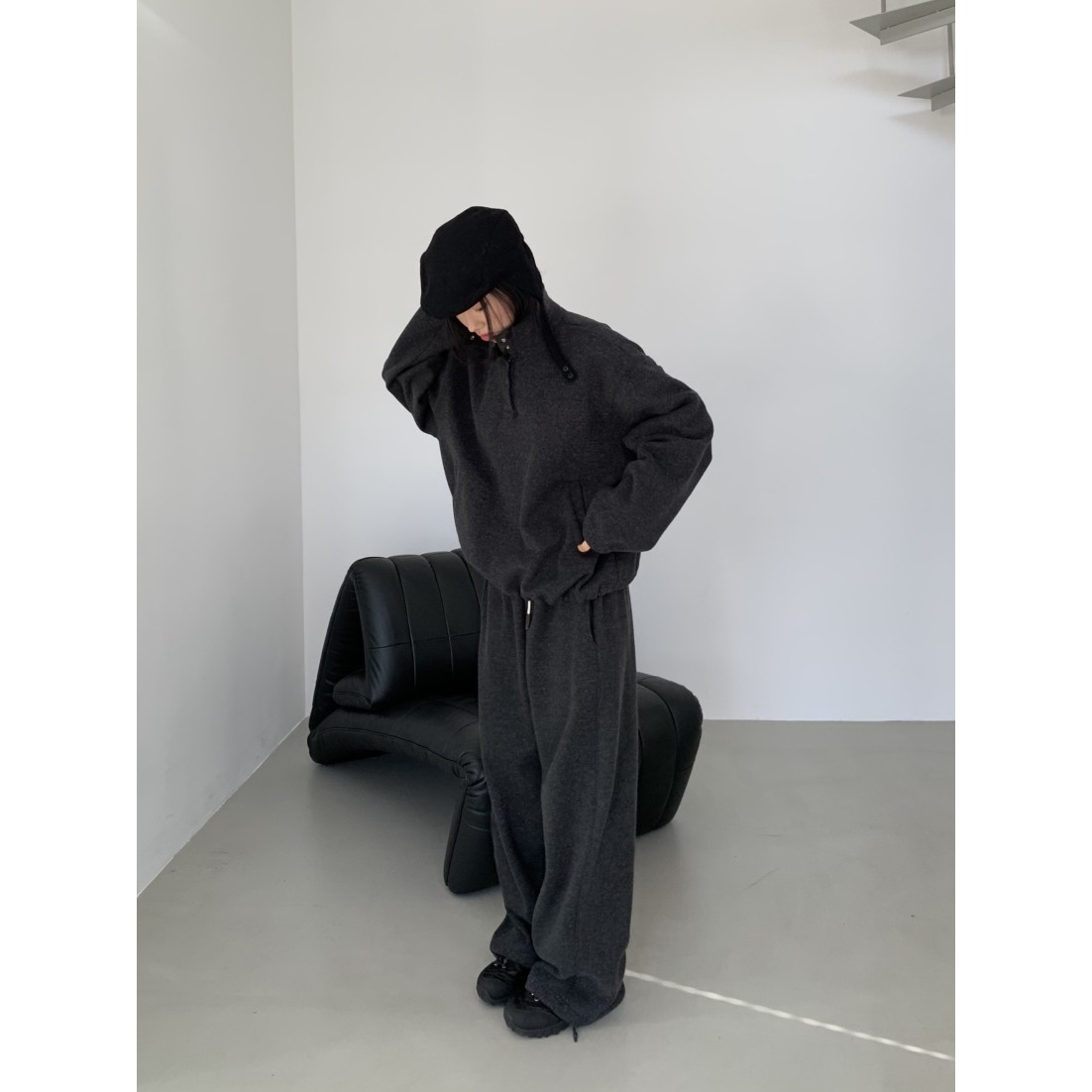 八1203韩国东大门运动户外卫衣区4515918直邮时装人气个性秋季