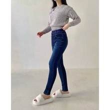 九1214韩国东大门运动牛仔裤区HowLuk-8727398春冬气质韩版魅力