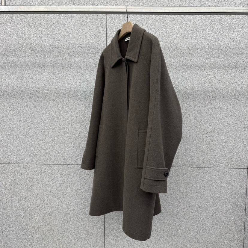 八1127韩国东大门运动瑜伽外套款大衣区4505355韩版复古可爱清新