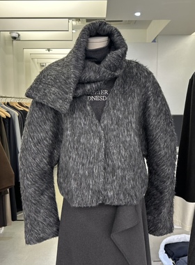 八1203韩国东大门运动瑜伽外套短款大衣区4514844秋季流行通勤