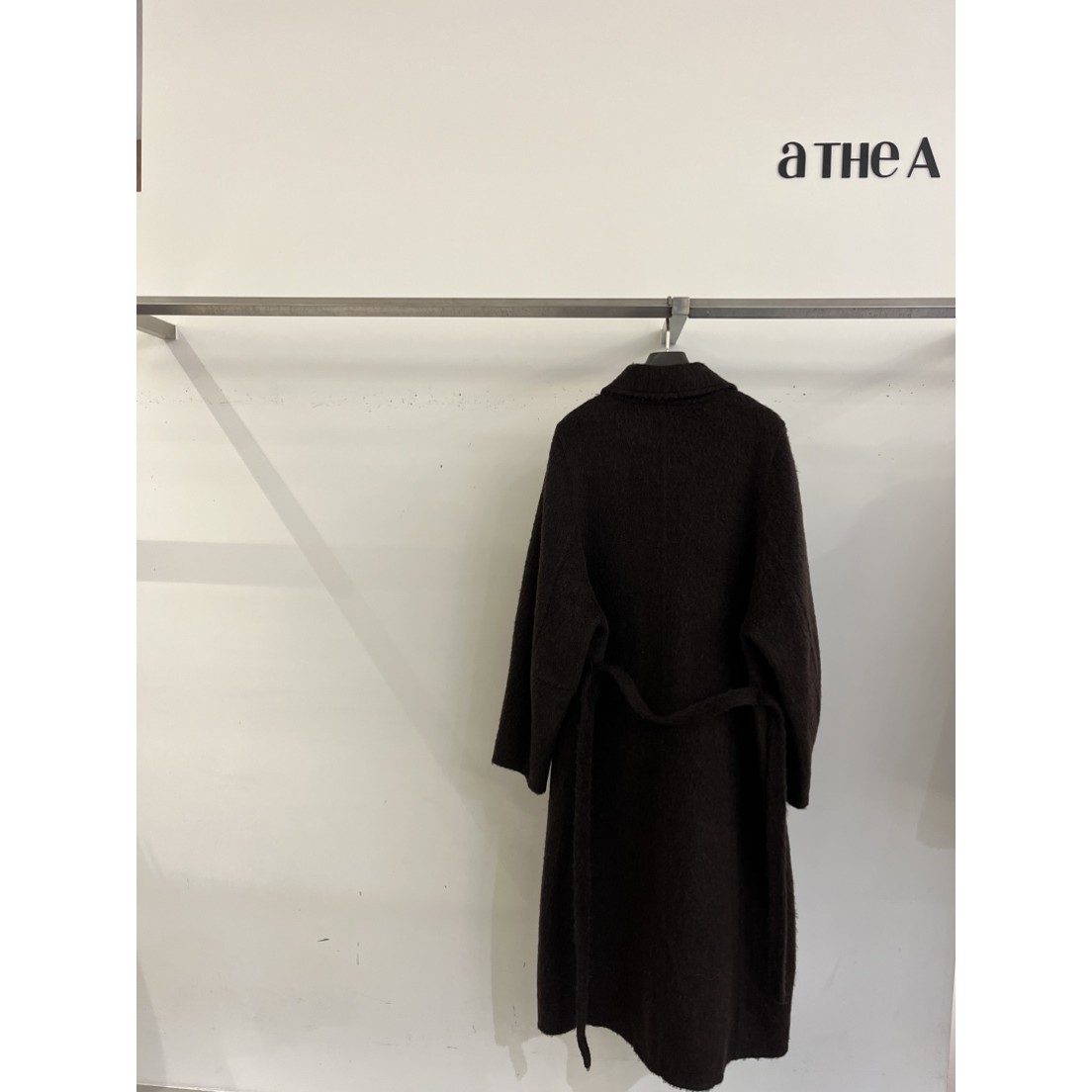 八1118韩国东大门运动瑜伽外套款大衣区4496571秋冬气质韩版瑞丽