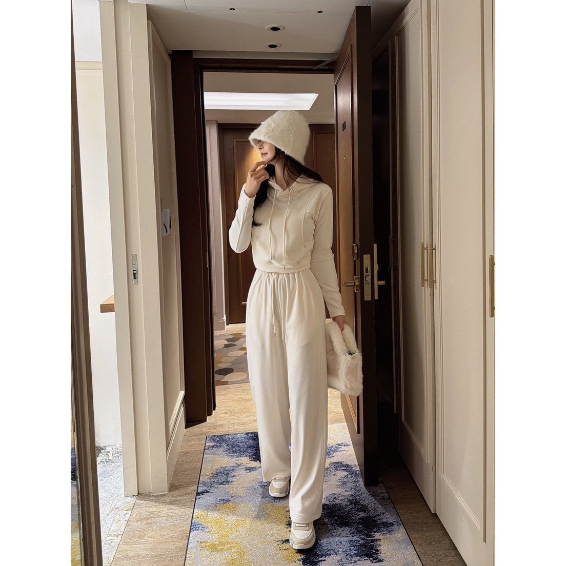 八1118韩国东大门套装套装区4495679人气百搭秋季档口通勤简洁