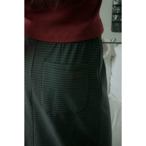 九0828韩国东大门半身裙区VENIR-8809832正品学院休闲高档直邮