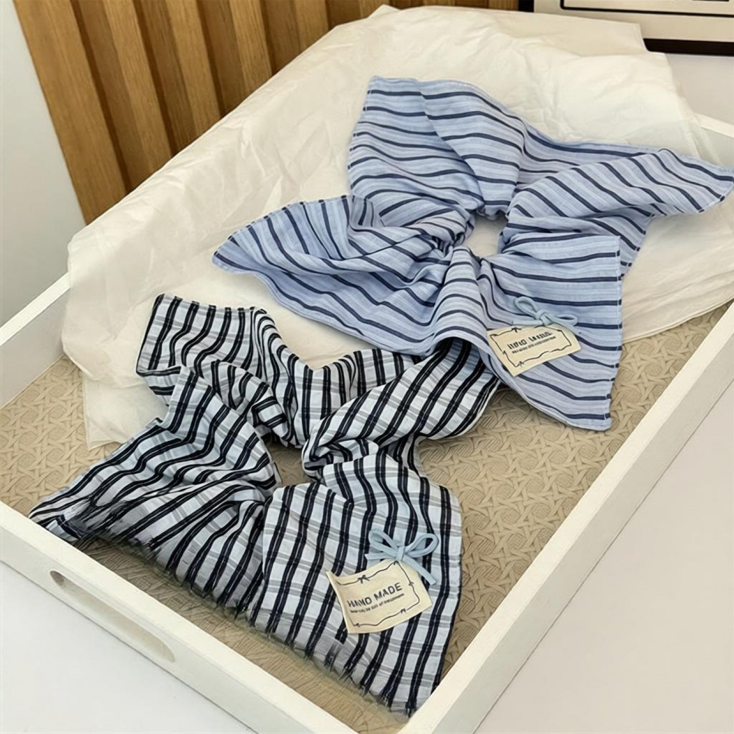 复古格子蝴蝶结大肠发圈