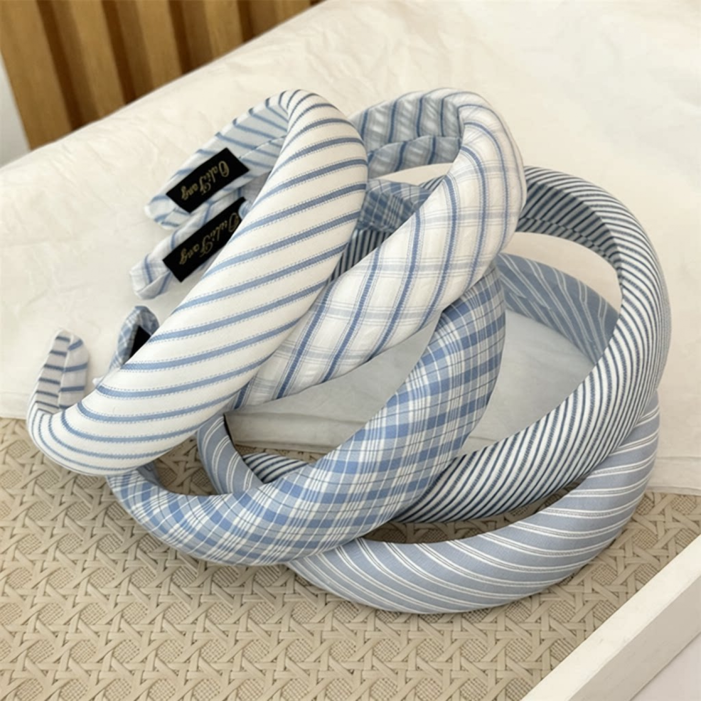 韩版蓝白格纹高颅顶发箍