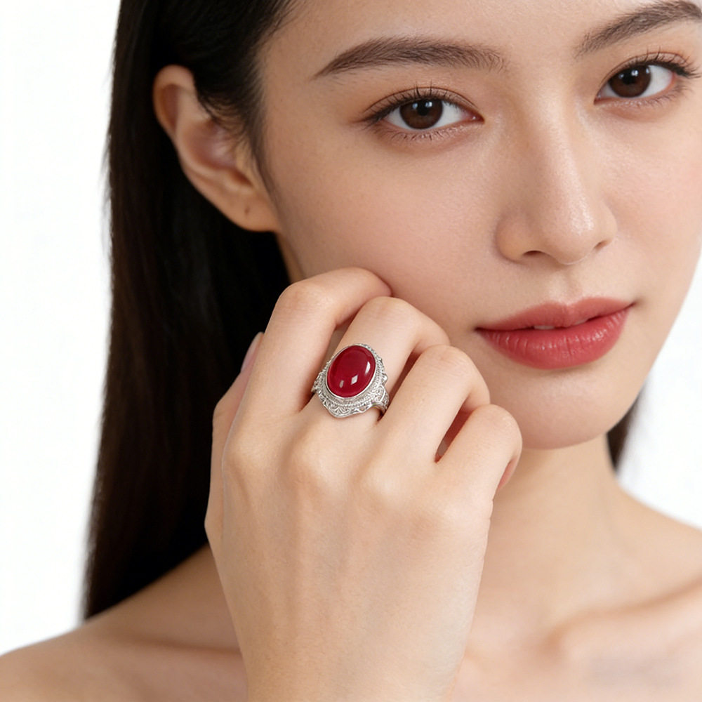 德琳居 时尚通勤手饰s925纯银红刚玉戒指蛋面欧式花边气质女戒子