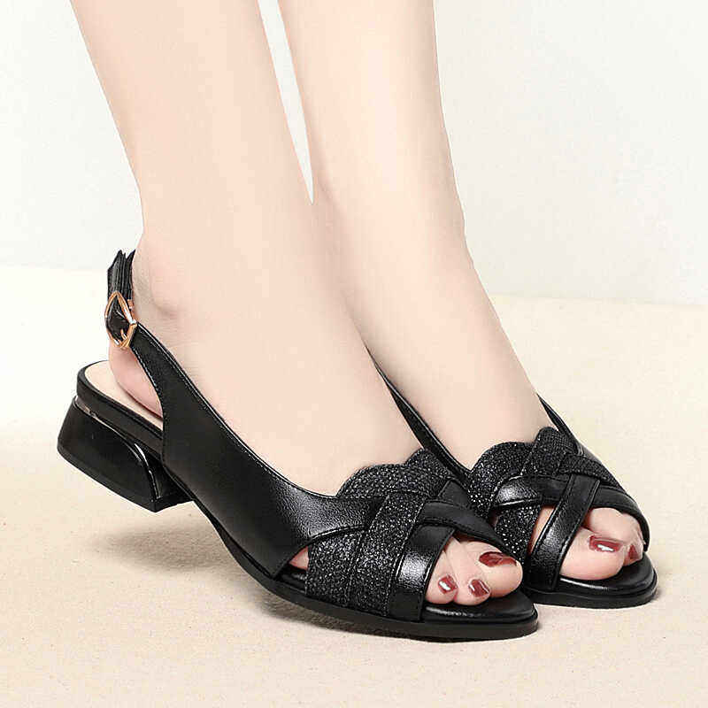 全牛皮真皮鱼口凉鞋女低跟夏季新款外穿中年时尚妈妈粗跟软底大尺