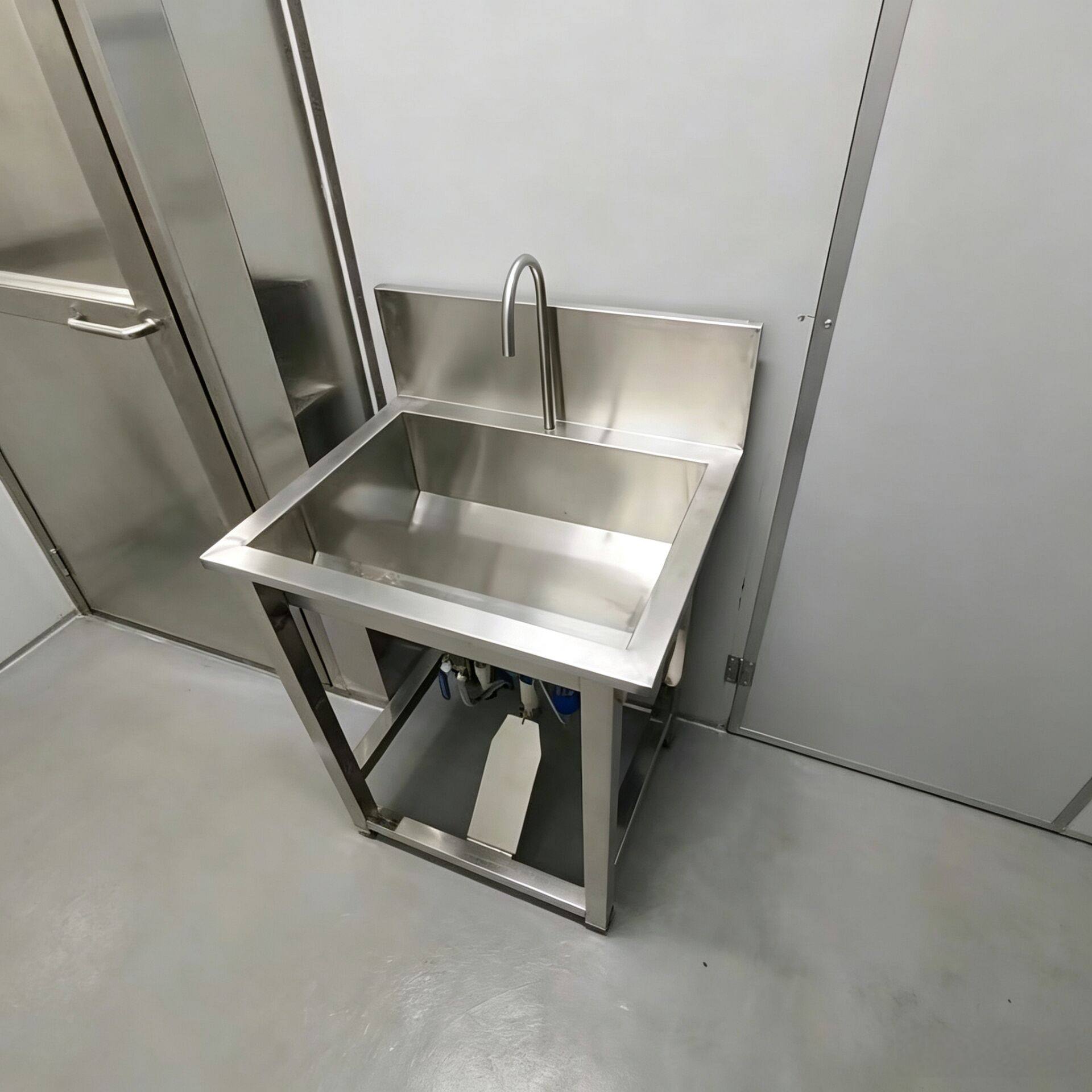 食品厂脚踏消毒洗手池脚踩