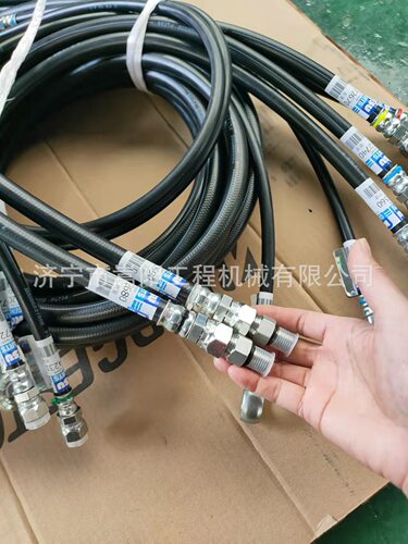 TY230A推土机软管07102-20303 07102-20304