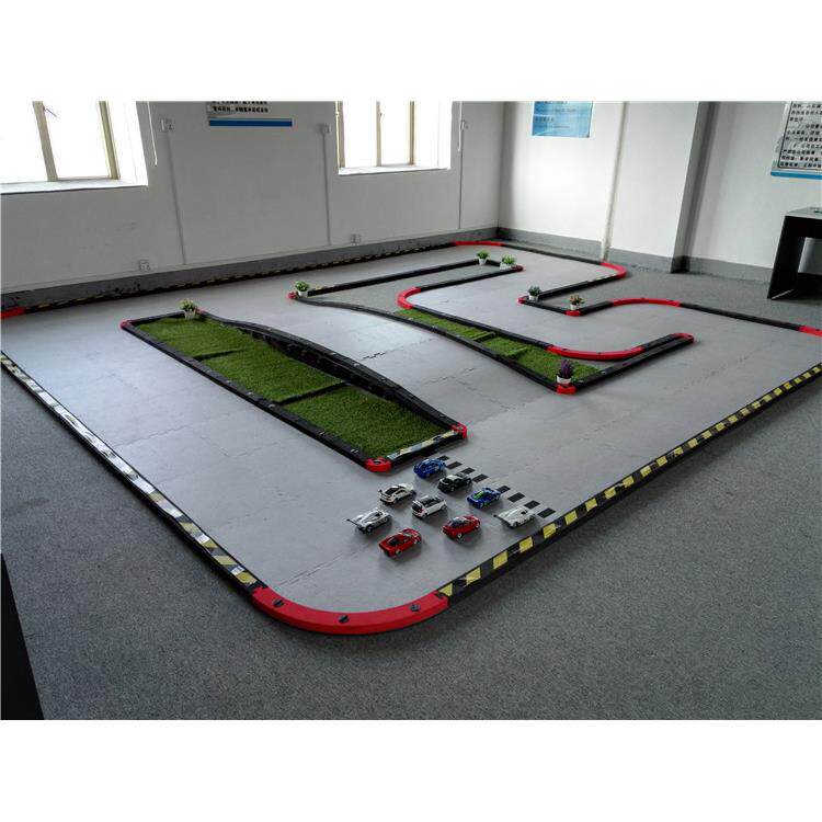 24㎡带桥遥控模型车跑道俱乐部跑道蚊车四驱漂移赛道