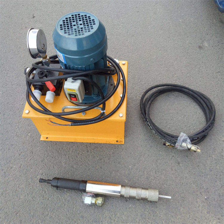 15-28mm电动液压拔管机铜管拔出工具加热器旧管拆卸螺旋拧紧设备