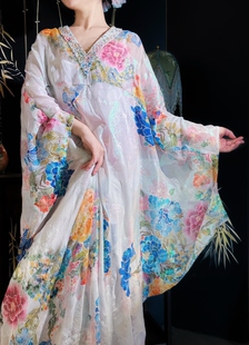 仲夏夜之梦全真丝印花七彩金皮v领碎钻钉珠度假风仙女连衣裙