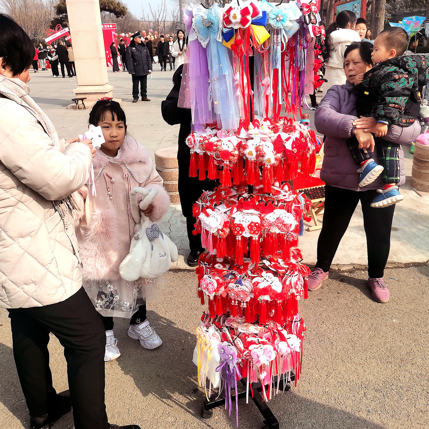 腊月卖爆100对摆摊发夹小商品饰品儿童批发古风赶集新年货源摆摊