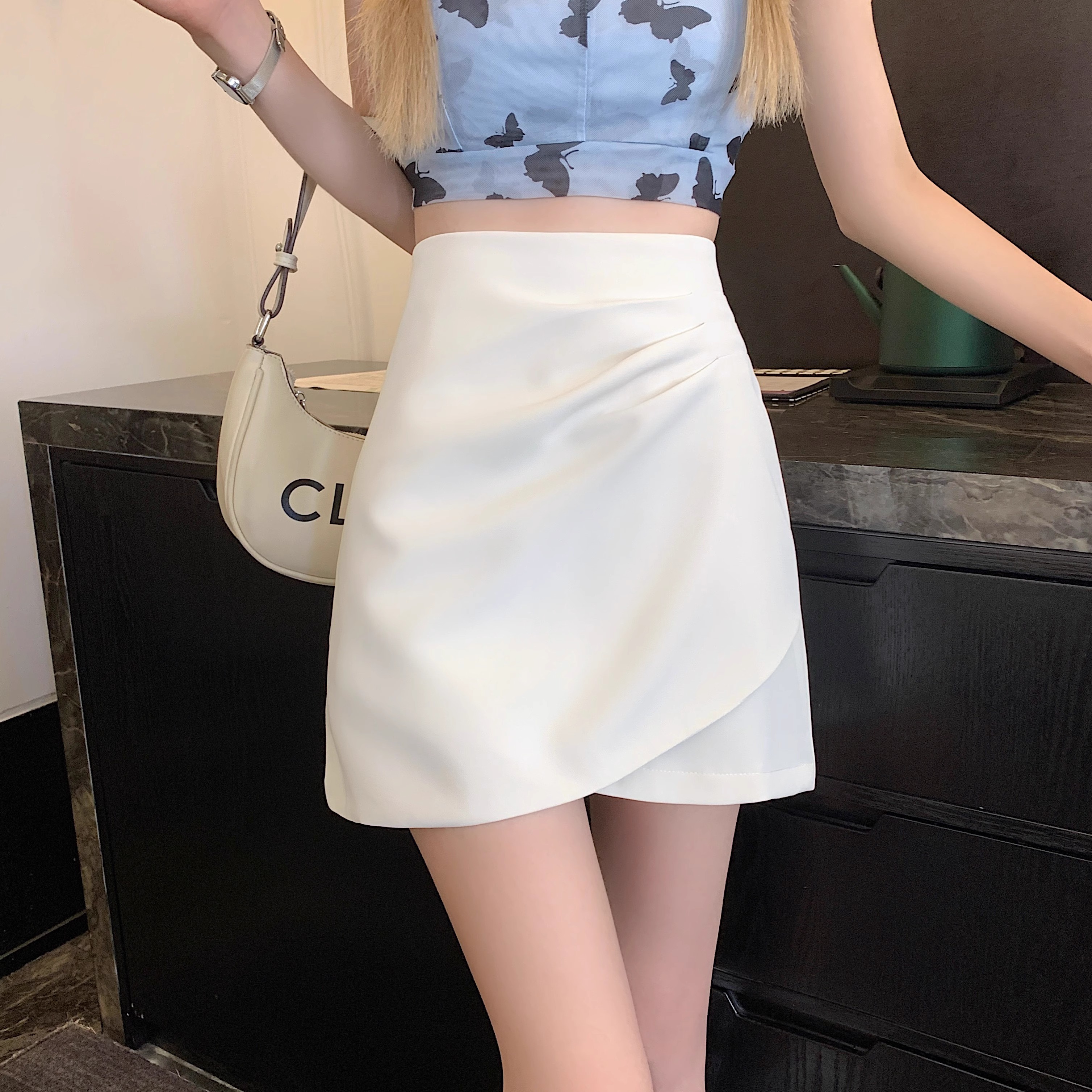 潮牌包臀半裙白色半身裙子女2024新款高腰a字西装短裙裤裙潮夏天