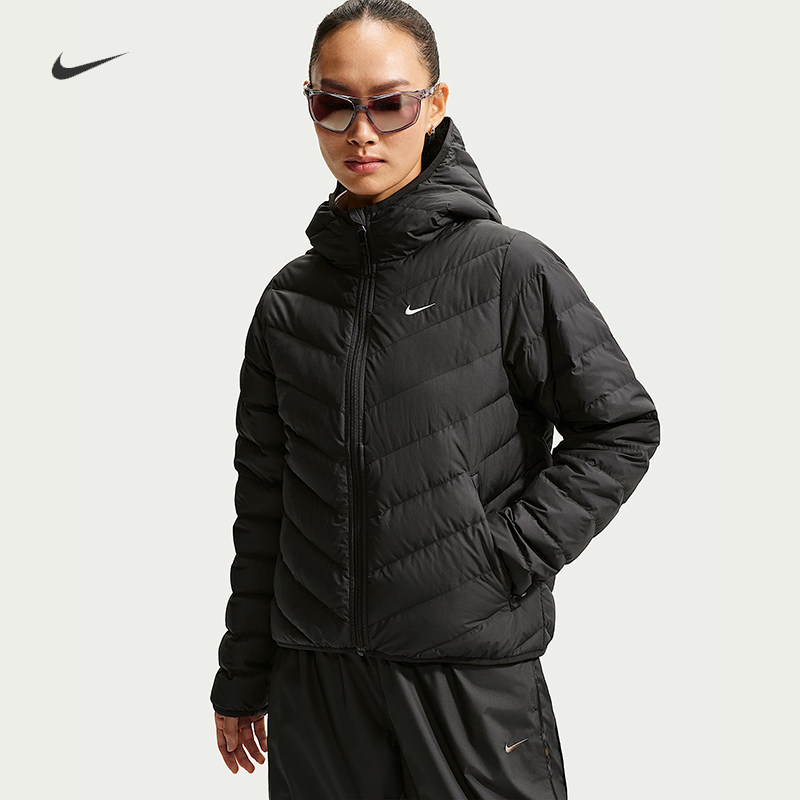 耐克/NIKE女子运动宽松休闲轻薄款连帽羽绒服外套IF5884-010-100