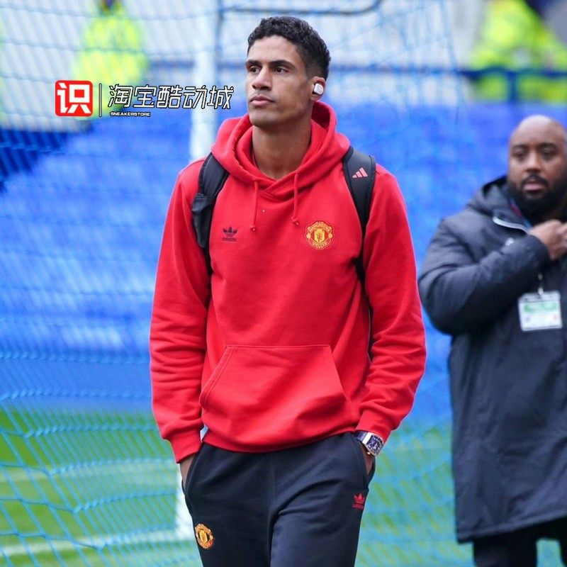 阿迪达斯加绒曼联足球文化卫衣