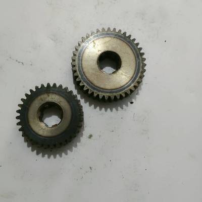 上海台重龙门M铣 床动力头变速齿轮 挂轮花键6-30*8厚度25/2.5