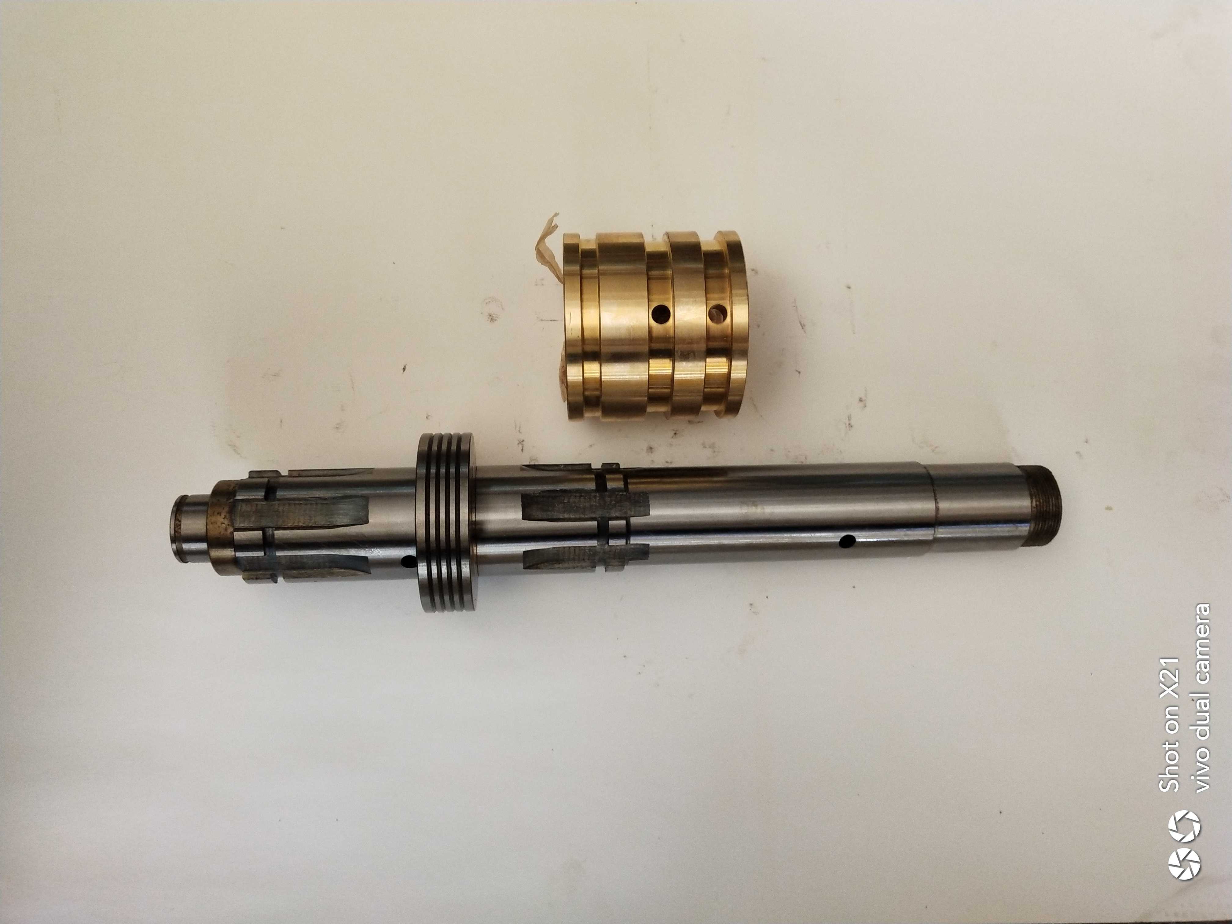 机床配件福州CW663/1CW6180车床皮带轮轴一轴分油环L77图号2013