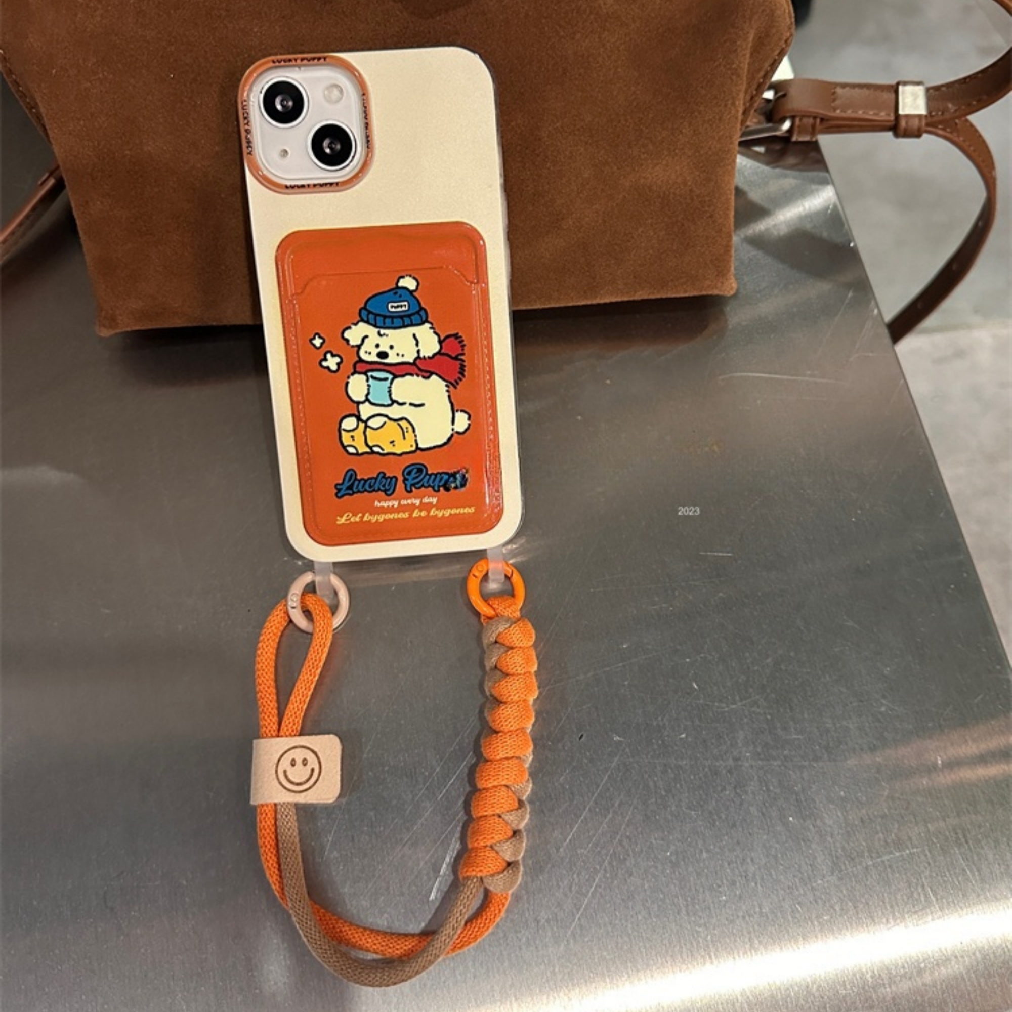 喝茶围脖可爱小狗适用MATE60PRO+华为P70手机壳手腕带nova13/8新款12/10女11/9/7可插卡包40e放照片30硅胶50