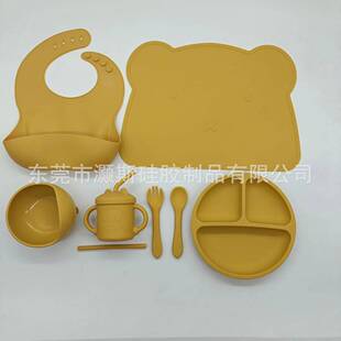 硅胶婴儿六件套餐具围兜餐盘辅食圆碗勺叉水杯训练餐具套餐吃训练