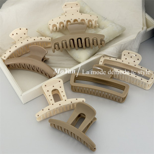 韩版 奶茶色波点PC抓夹高级感几何网红发夹气质鲨鱼夹百搭发抓 新款