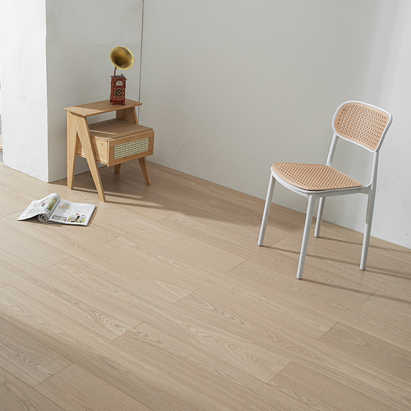 蓝琪佳尔进口水曲柳多层实木复合木地板家用锁扣ENF级环保15mm