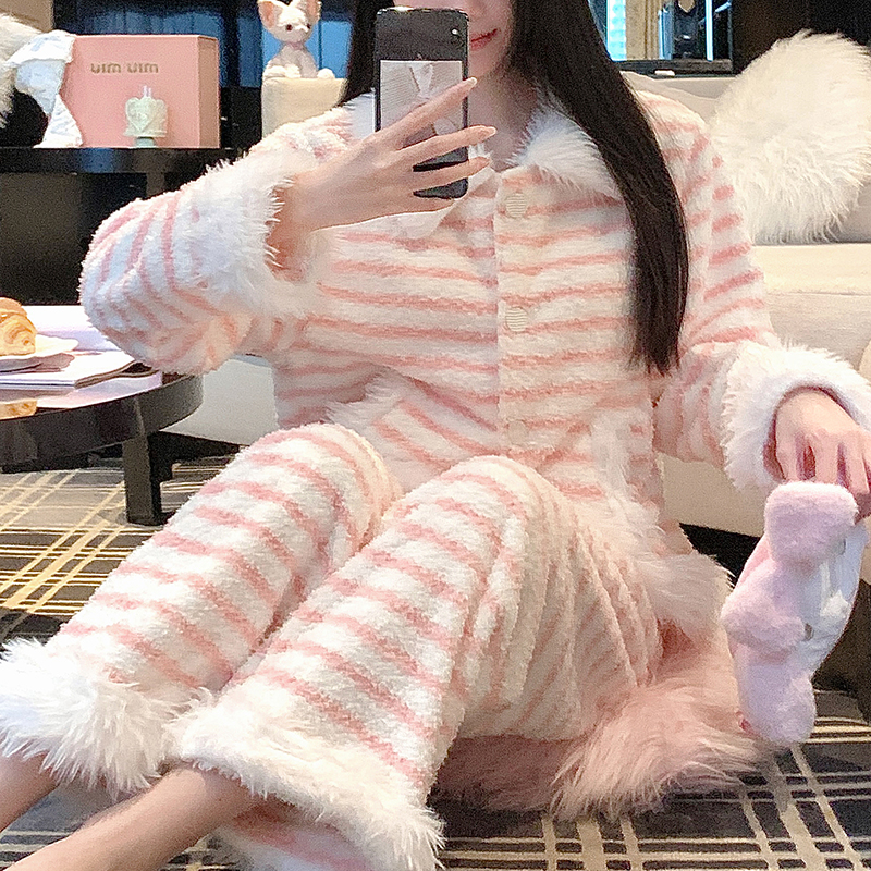 2025年新款高级感条纹海岛绒睡衣女秋冬长袖长裤家居服套装可外穿